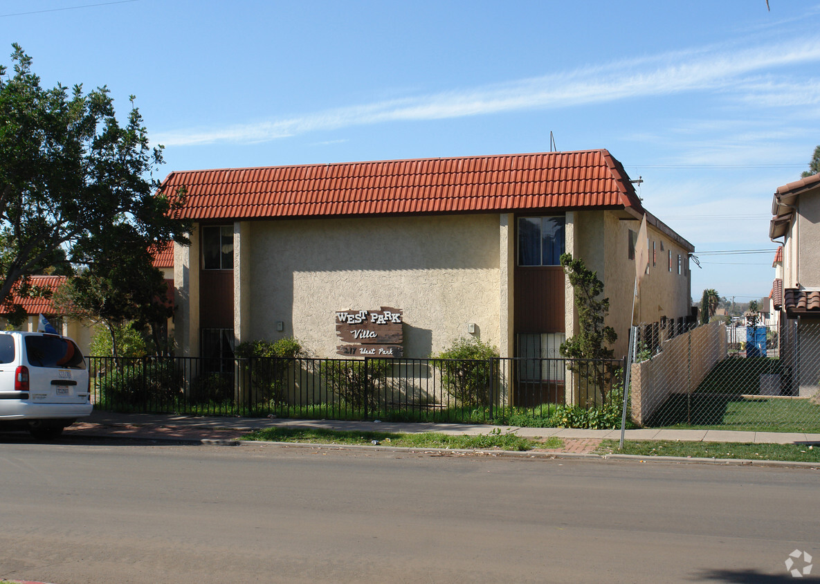 Primary Photo - West Park Villa