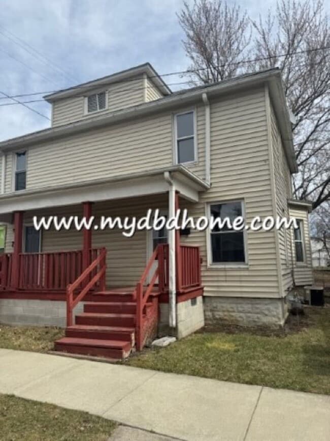 Building Photo - 1714 Oakland St