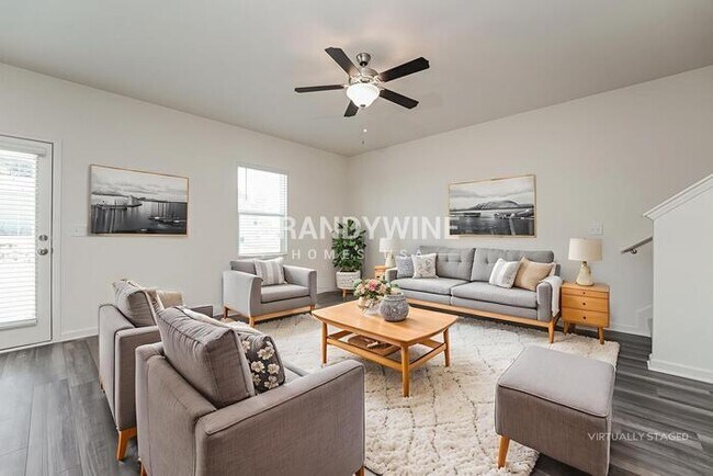 Foto del edificio - 33 Rowlett Pl