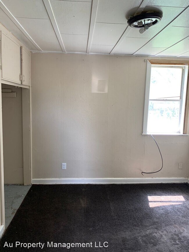 Building Photo - 3 br, 1 bath House - 90 N CAROLINA ST REAR...