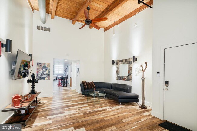 Foto del edificio - 314-18 Brown St