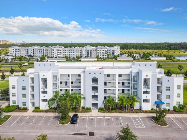 Foto del edificio - 4741 Clock Tower Dr