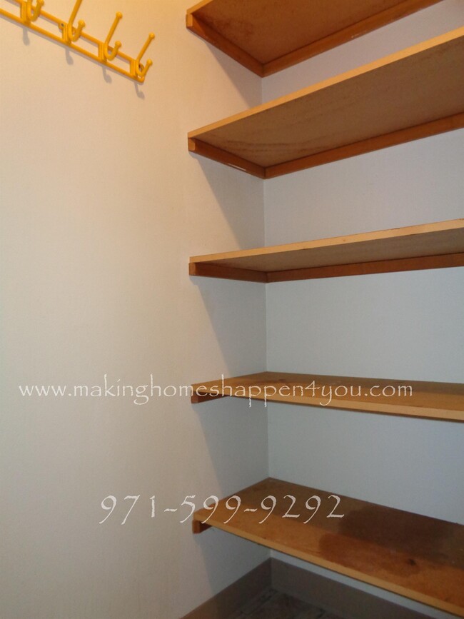 Foto del edificio - 6301 Fairway Ave SE