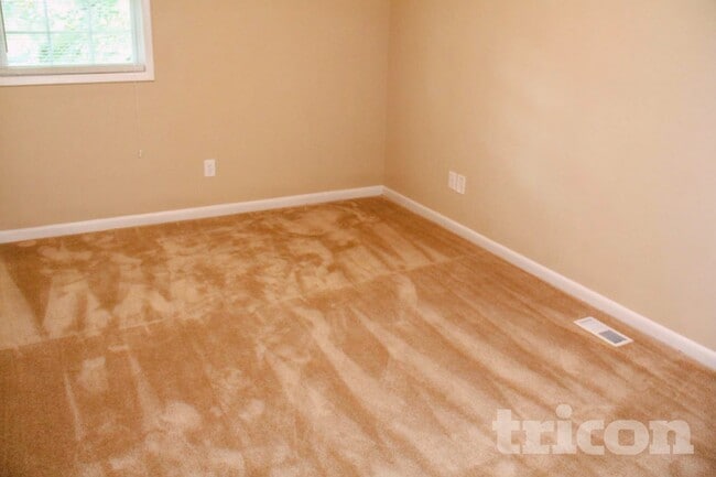 Building Photo - 4329 Cedar Ridge Trail