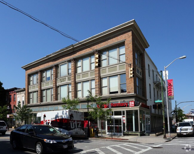 Foto principal - 1000 S Charles St