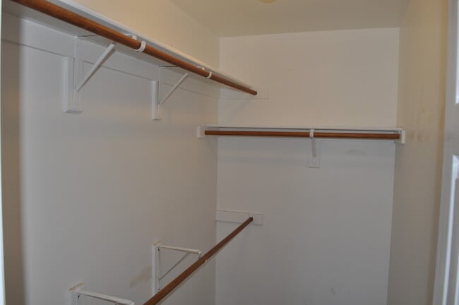 Foto del edificio - 705 Katy Ln