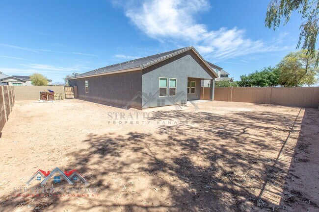 Foto del edificio - 5771 E Thetis Dr