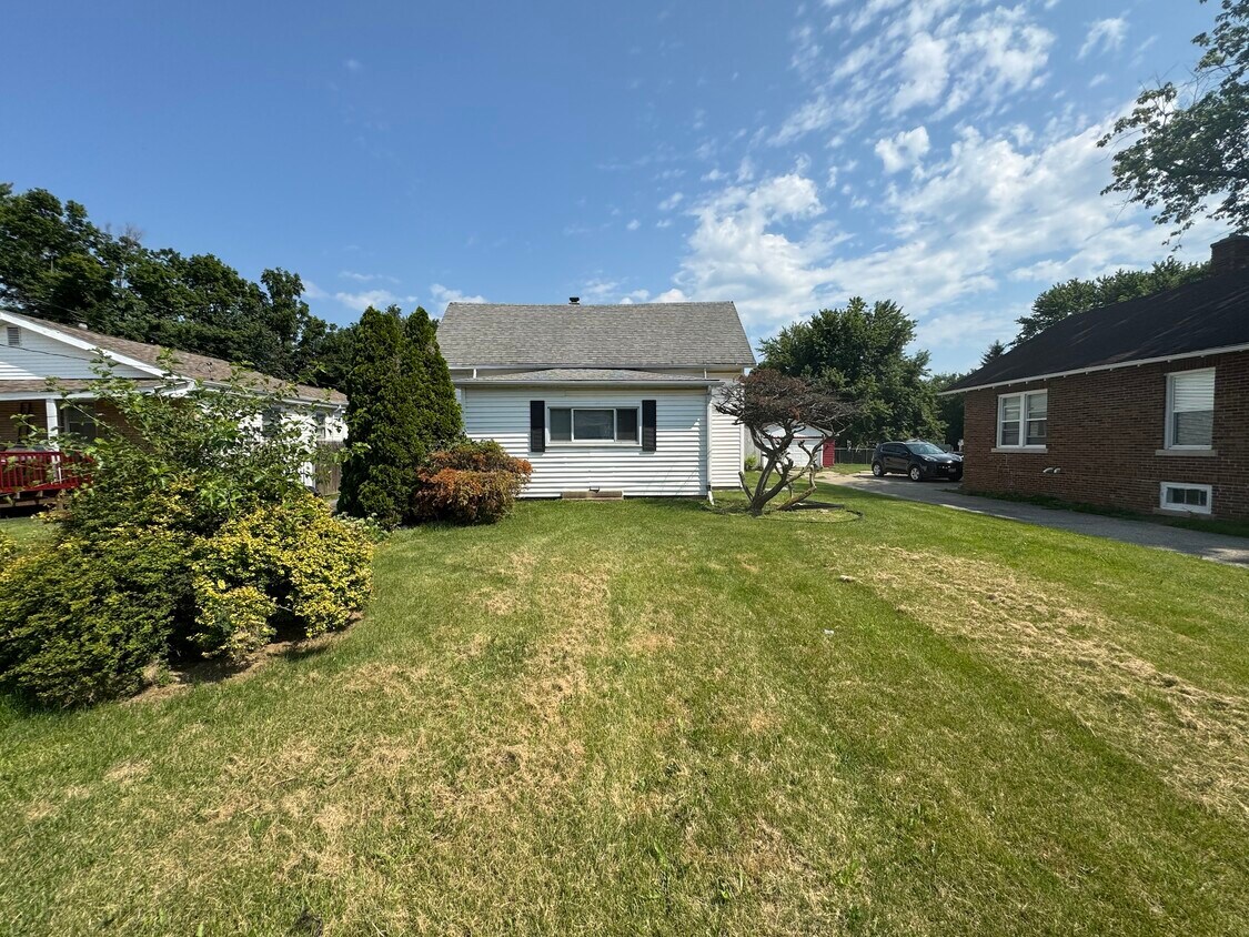 Primary Photo - 1511 E Fairchild St