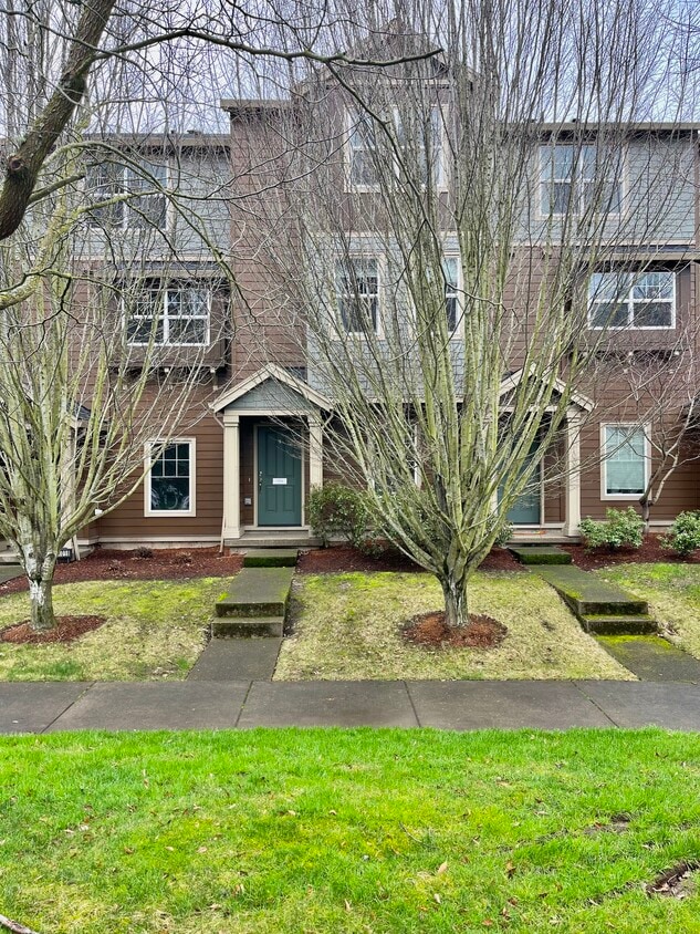 11016 SW Mallow Ter, Tigard, OR 97223 Townhome Rentals in Tigard OR