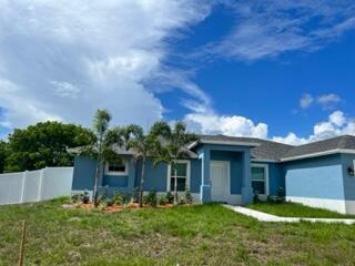 Foto del edificio - 2352 SW Plum Ct