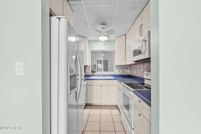 Building Photo - 316 Cherry St