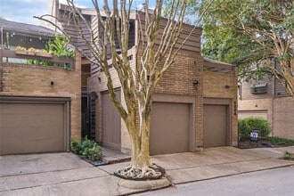 Building Photo - 5004 Bayard Ln