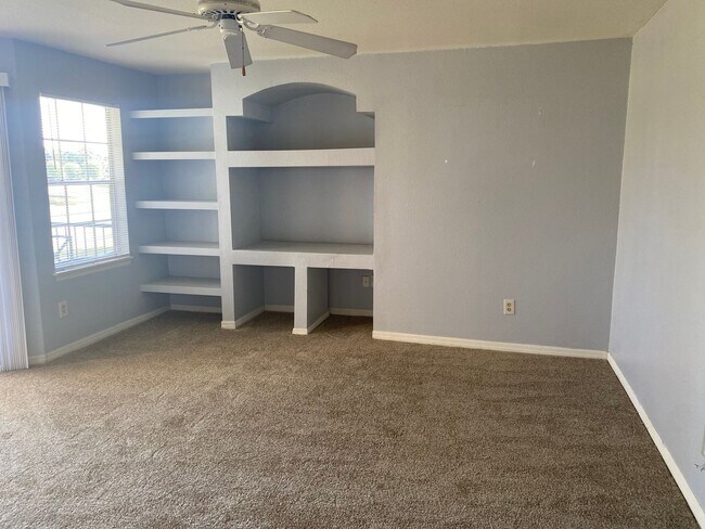 Foto del edificio - 7320 Westpointe Blvd