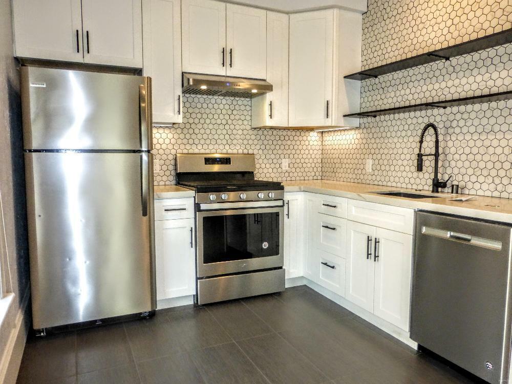 Primary Photo - 497 29th St