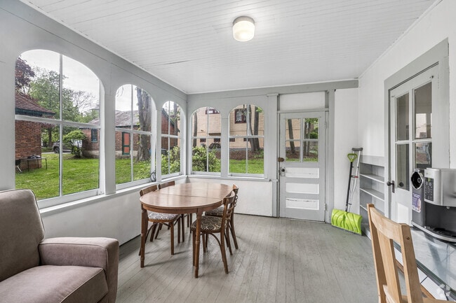 4BR, 1.5BA - 1,900SF - Sun Porch - West Shore Apartments - 105
