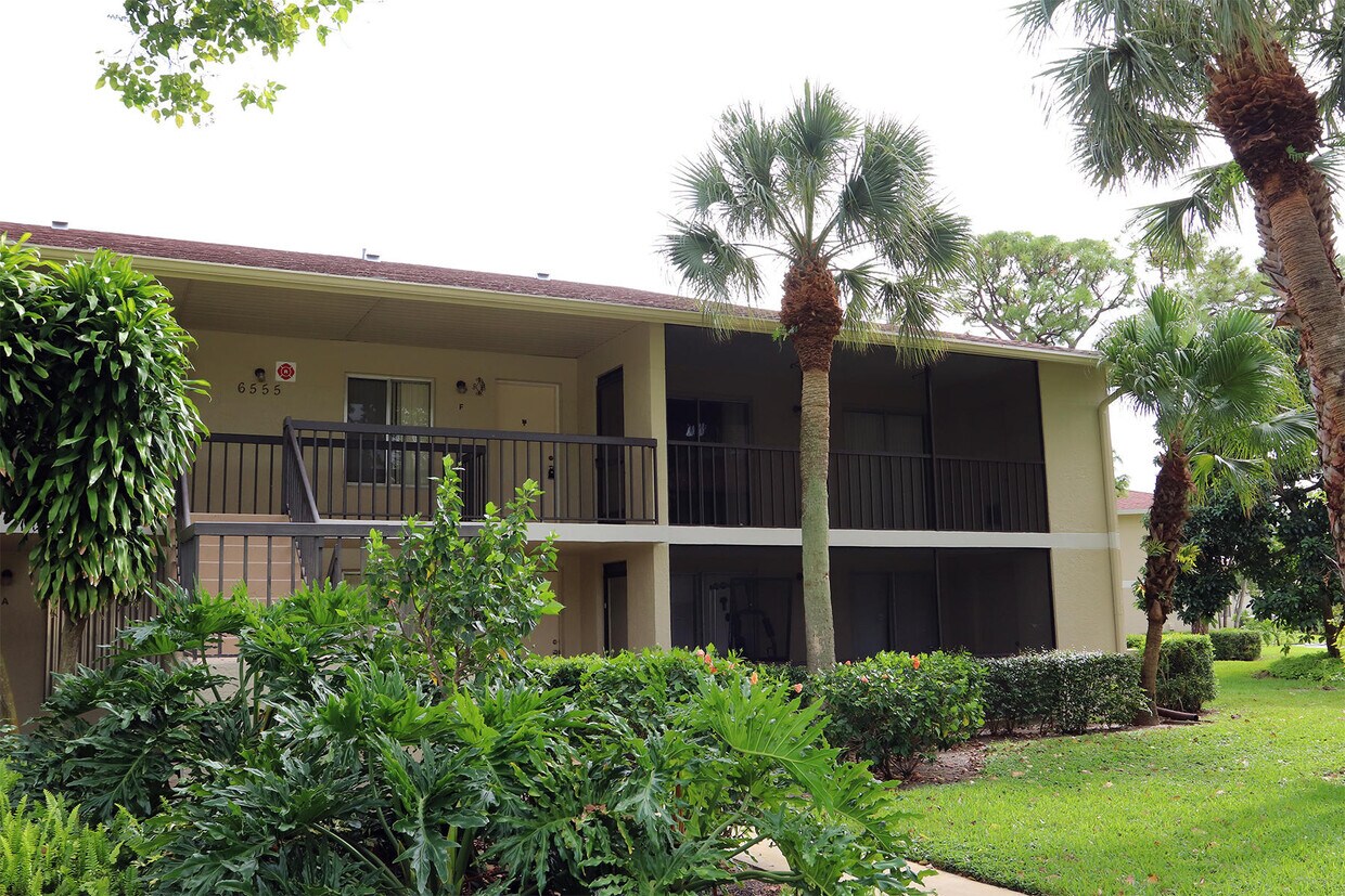 6555 Chasewood Dr Unit F, Jupiter, FL 33458 Condo for Rent in Jupiter, FL