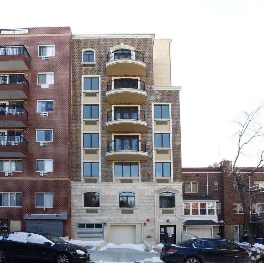 Building Photo - 64-64 Wetherole St