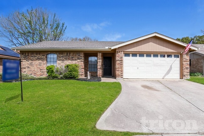 Building Photo - 5929 Birchill Road Watauga TX