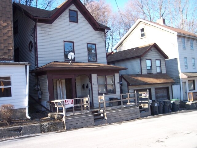 Primary Photo - 27 Highland Ave