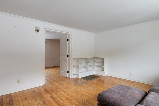 Foto del edificio - 24 Nichols St