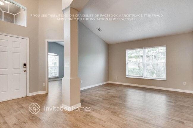 Foto del edificio - 219 Chestnut Creek Dr