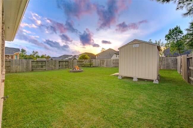 Foto del edificio - 16855 Big Reed Dr