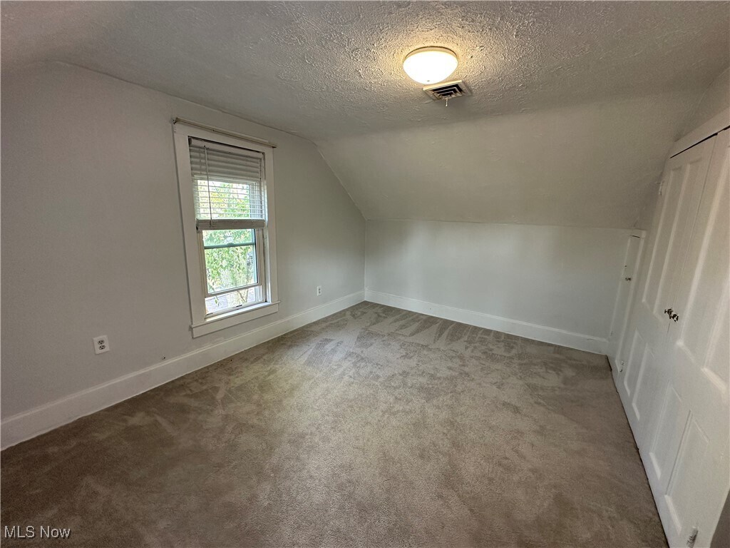 18 E Salem St Columbiana, OH 44408 – photo 5