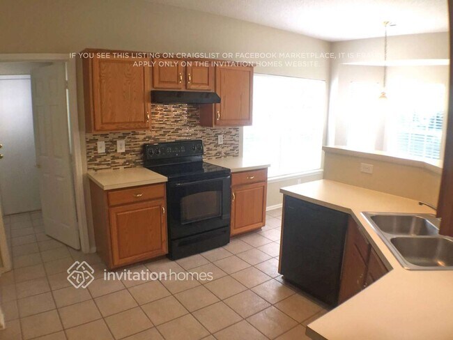 Foto del edificio - 4809 Brownes Ferry Rd