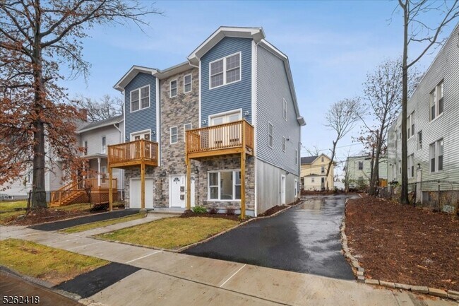 Foto del edificio - 322 Amherst St