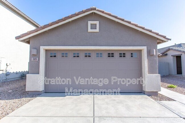 Foto del edificio - 305 Pinnacle Ridge Dr