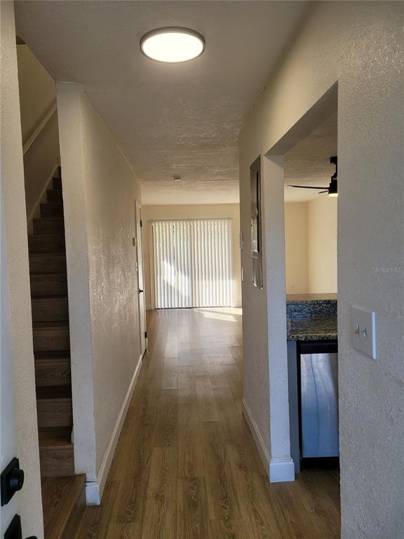 Foto del edificio - 1236 Dovehill Dr