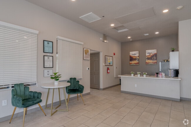 Leasing Office - Steeple Chase