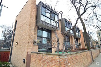Building Photo - 3012 N Waterloo Ct