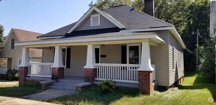 Building Photo - 303 S Yadkin Ave
