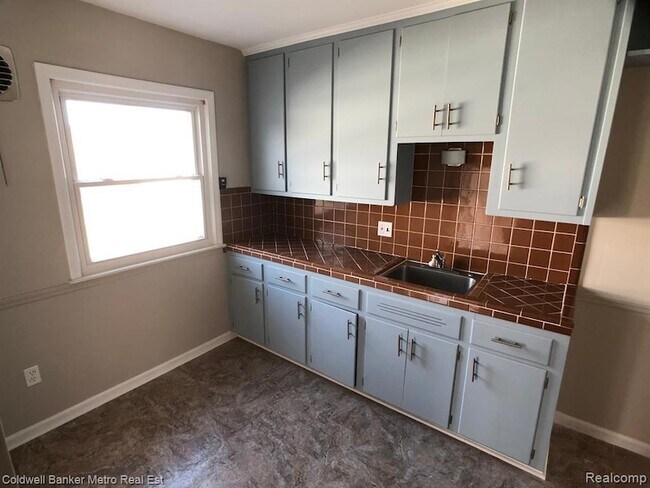 Building Photo - 17743 Lennane St