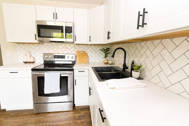 Foto del edificio - 804 Grandview Ave