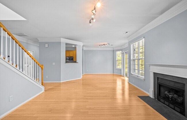 Building Photo - 12132 Honor Guard Ave