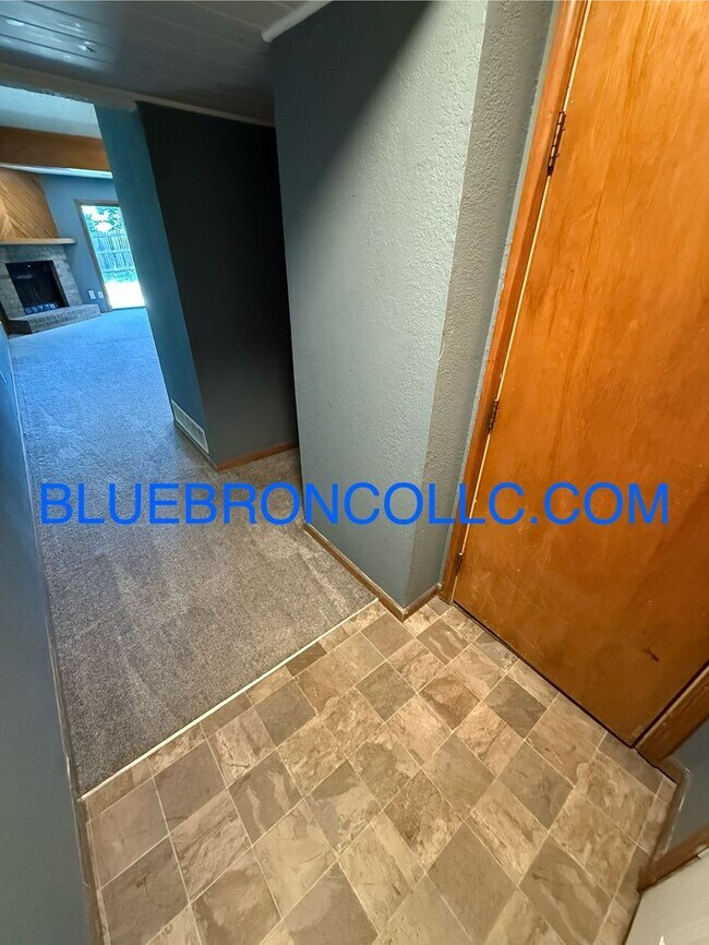 Foto del edificio - Great unit for a great price, See it today!