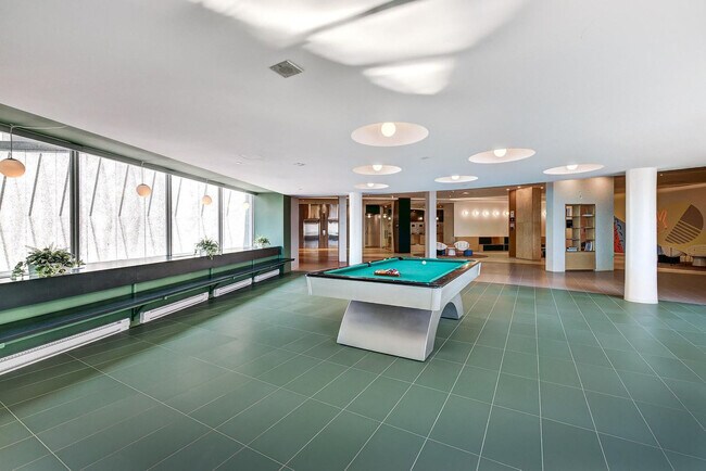 Photo du bâtiment - 1555 Boul. René-Lévesque O