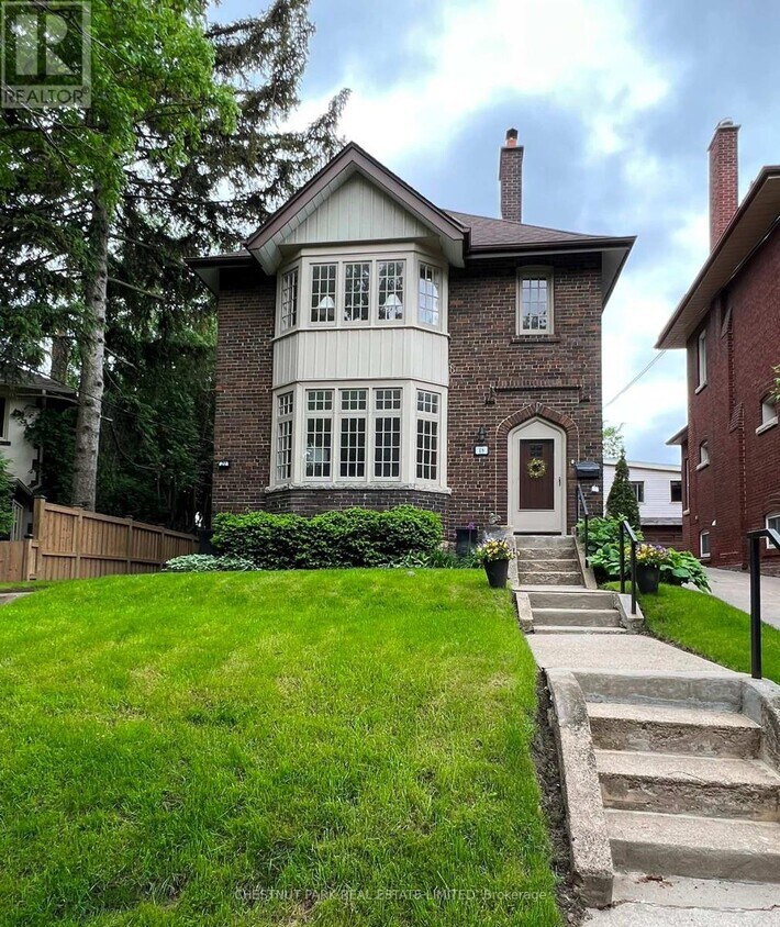 Primary Photo - 18-18 Servington Crescent