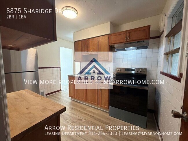 Foto del edificio - 8875 Sharidge Dr