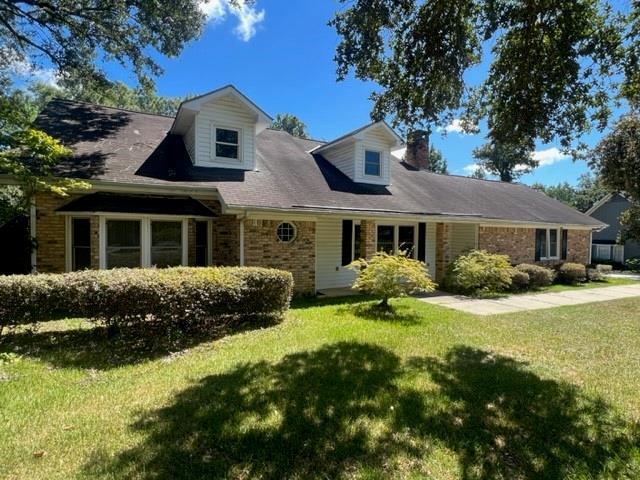 Primary Photo - 1401 Regency Oaks Dr