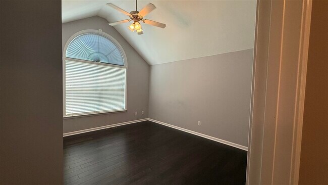 Building Photo - 354 White Dogwood Cir