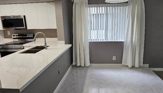 Foto del edificio - 3625 Coral Springs Dr