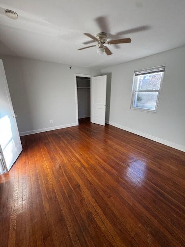 Foto del edificio - 4835 Indian Ln