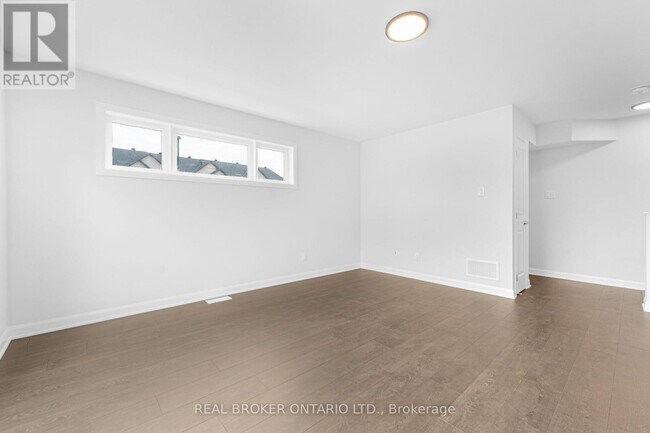 Photo du bâtiment - 101 Glenroy Gilbert Dr