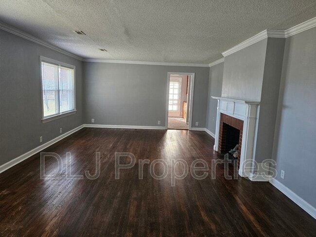Foto del edificio - 112 E Dumplin Valley Rd