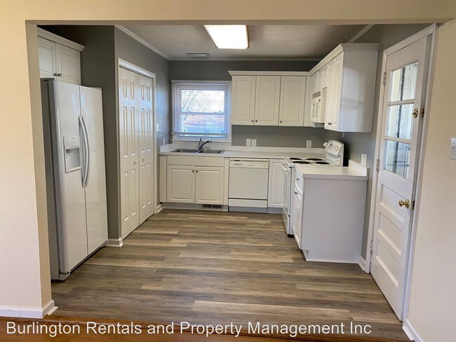 Building Photo - 3 br, 2 bath House - 718 Trail Two