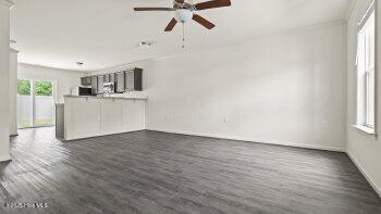 Building Photo - 501 Pate Dr