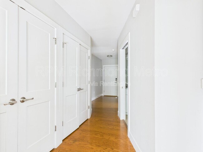 Foto del edificio - 2028 W Cary St